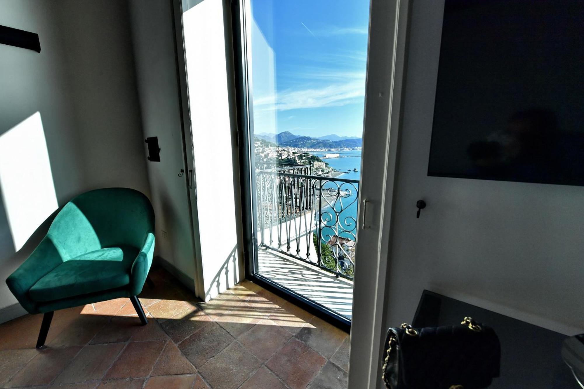 In Costa Relais & Luxury Suites Vietri Exterior foto